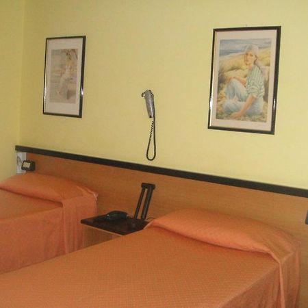 Hotel Scala Nord Milaan Kamer foto