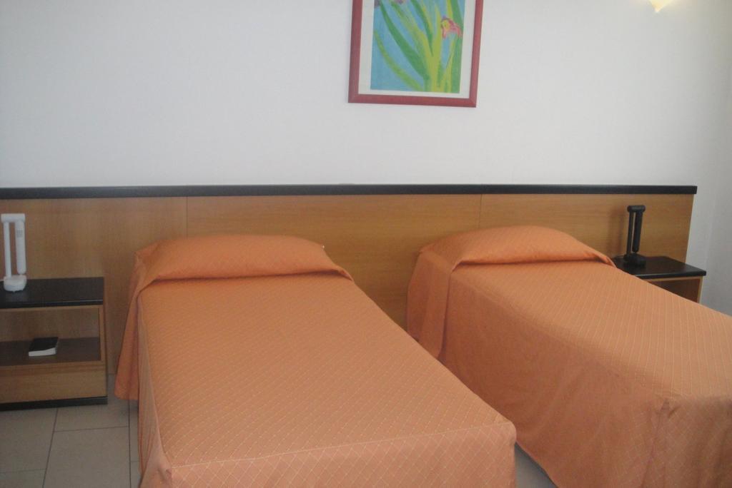 Hotel Scala Nord Milaan Kamer foto
