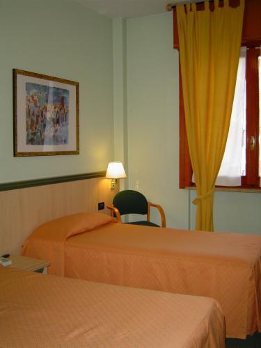 Hotel Scala Nord Milaan Kamer foto